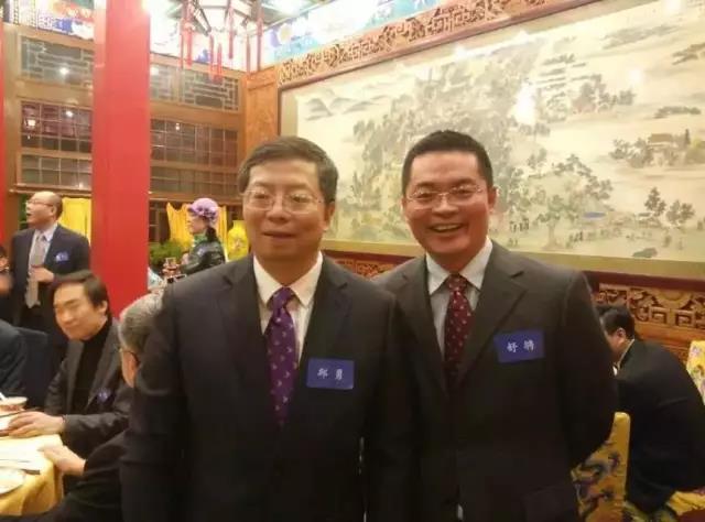 舒騁與清華大學(xué)校長(zhǎng)邱勇在GIX晚宴