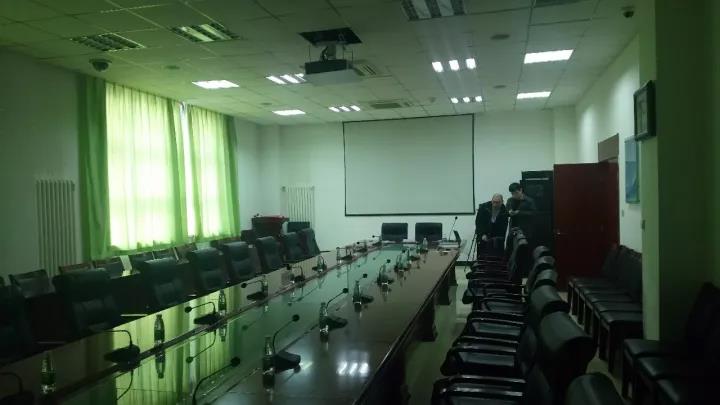 對新區下屬功能區和街鎮的系統管理員進行一對一的操作培訓